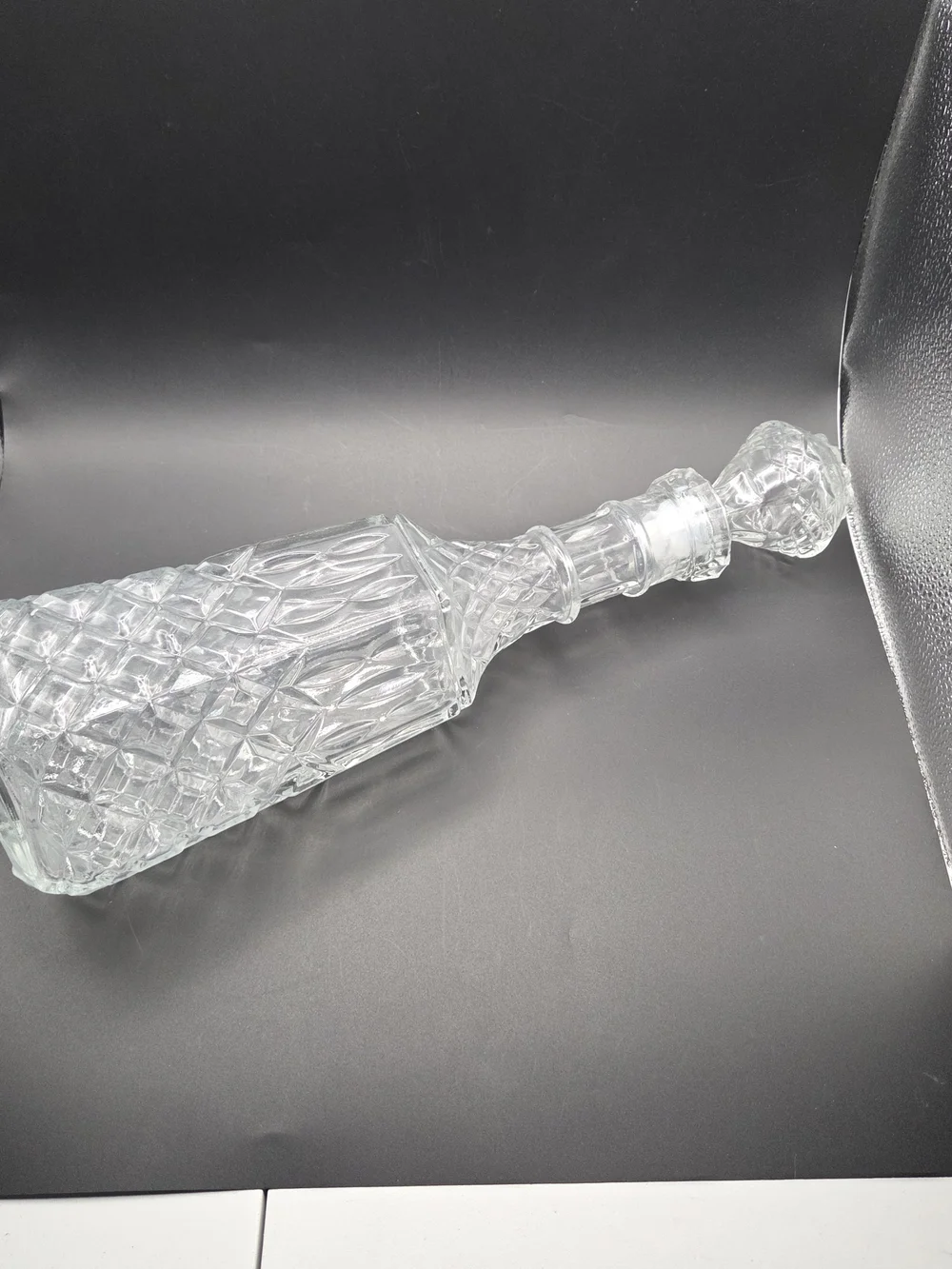 Vintage LIBBEY OF CANADA Glass Decanter & Stopper Diamond Pattern